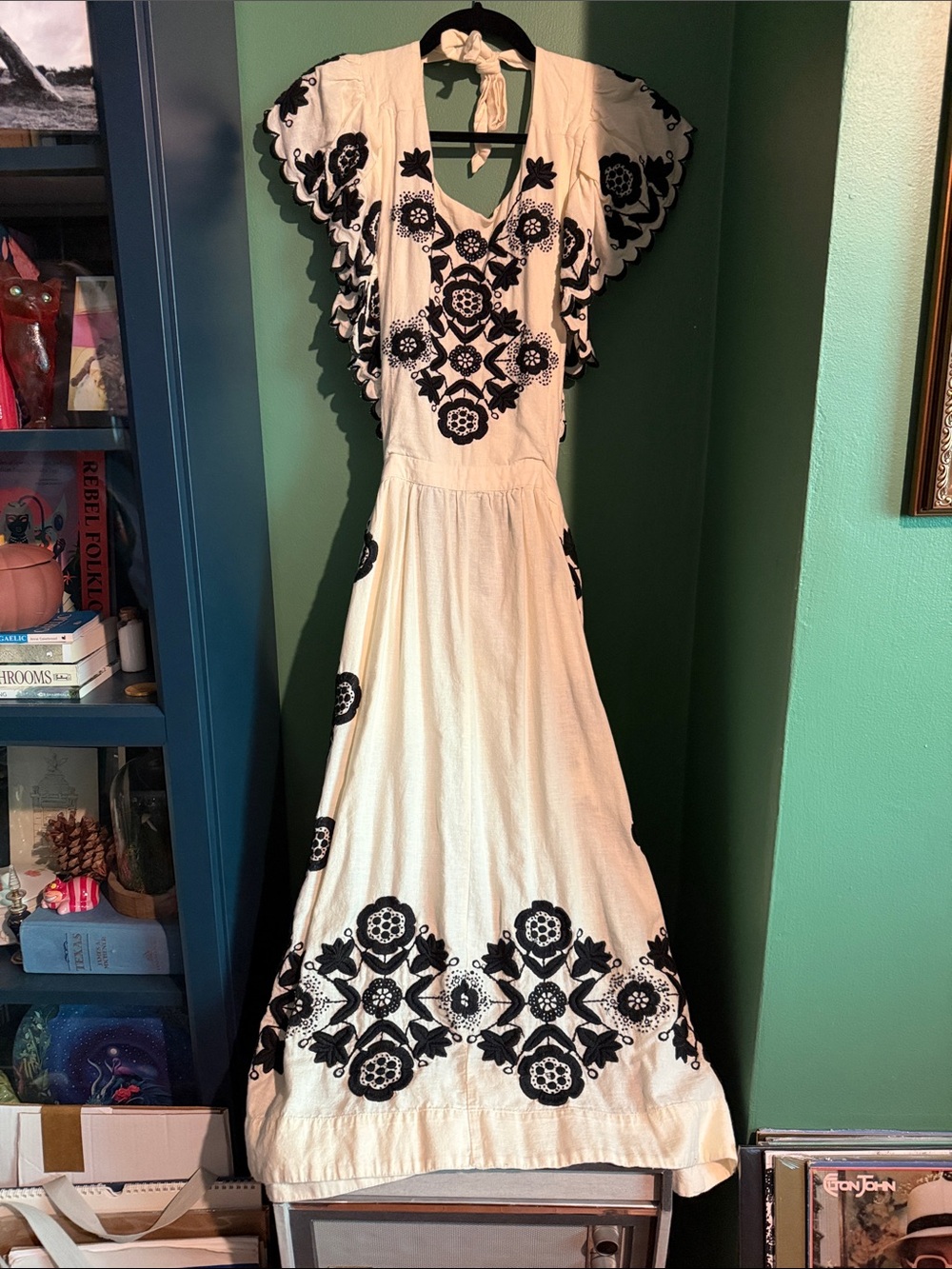 Open-back Ivory Maxi Dress with Black Floral Embroidery